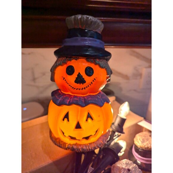 Vtg Halloween Blow Mold Pumpkin Scarecrow 4 Yard Lawn Stakes in box Fall - Picture 2 of 15